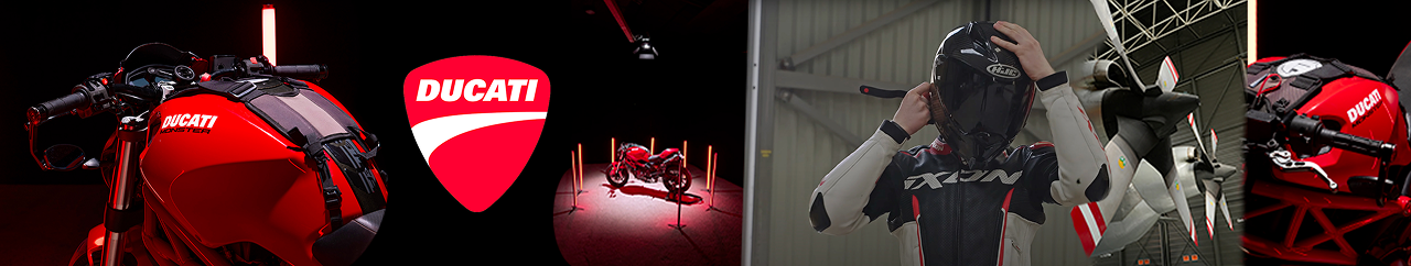 Montage photo du tournage d'une publicité pour une ducati monster de 2011, on y voit la moto, le pilote équipé d'un blouson Ixon, ainsi que les hélices d'un avion, on comprends que cette publicité à été tournée en studio ainsi que dans un aéroport, on remarque le travail de lumière et de composition des plans