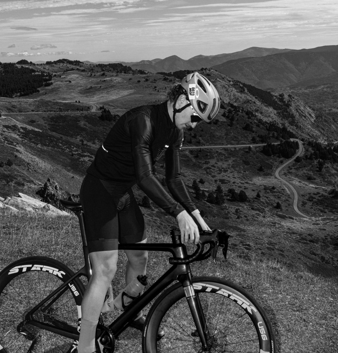 cycliste-noir-et-blanc